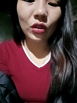 Snapshot of -Lanaa- chatting on November 18, 6:11 pm -Lanaa- online show from November 18, 6:11 pm