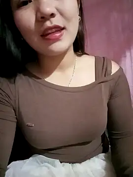 -Lanaa- online show from February 8, 9:40 am