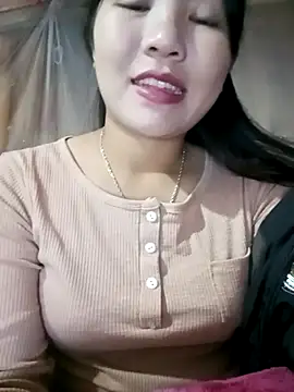 Snapshot of -Lanaa- chatting on November 3, 1:33 am -Lanaa- online show from November 3, 1:33 am