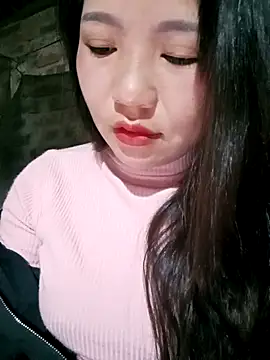 Snapshot of -Lanaa- chatting on November 25, 4:29 pm -Lanaa- online show from November 25, 4:29 pm