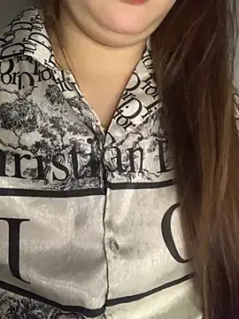 helo-kitty online show from February 19, 1:30 pm