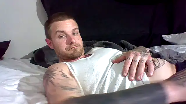 DadDDick925 online show from April 15, 4:51 am