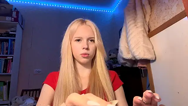 LiltedLube online show from November 22, 8:46 am