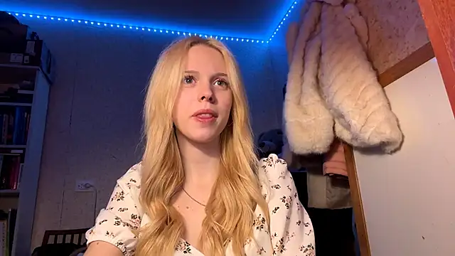 LiltedLube online show from December 5, 4:27 pm