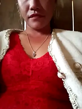 Snapshot of Phantamay chatting on October 29, 5:28 am Phantamay online show from October 29, 5:28 am