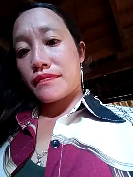 Snapshot of Phantamay chatting on November 25, 6:25 am Phantamay online show from November 25, 6:25 am