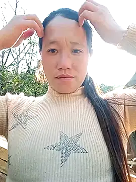 Snapshot of Phantamay chatting on November 23, 7:18 am Phantamay online show from November 23, 7:18 am