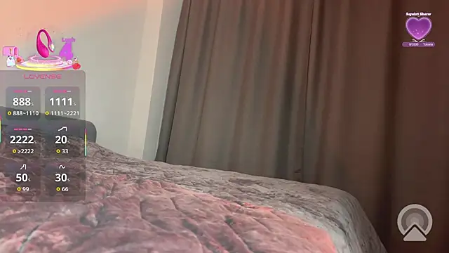 Snapshot of majestic_madam chatting on November 4, 10:30 am majestic madam online show from November 4, 10:30 am