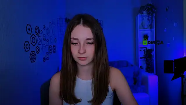 alisabliss online show from March 29, 7:15 pm