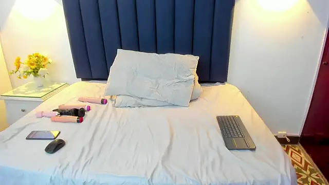 Angyrios online show from April 11, 3:49 pm