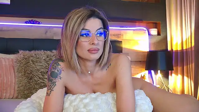 AnayseMaze online show from February 17, 3:04 am