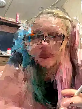 Snapshot of lostinherwonderland chatting on November 16, 1:54 am lostinherwonderland online show from November 16, 1:54 am