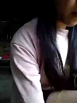 Quynhsumon online show from October 28, 2:23 am