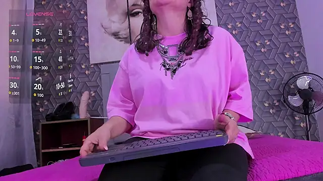 Debora Cienfuegos25 online show from January 8, 4:13 pm