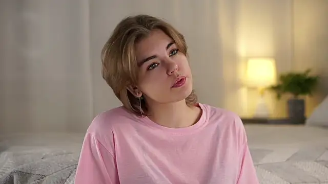 MelodyBaur online show from November 9, 1:26 pm