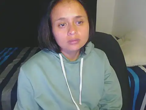 Snapshot of Negritatata chatting on December 4, 2:21 am Negritatata online show from December 4, 2:21 am