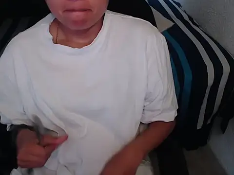 Snapshot of Negritatata chatting on November 13, 11:36 am Negritatata online show from November 13, 11:36 am