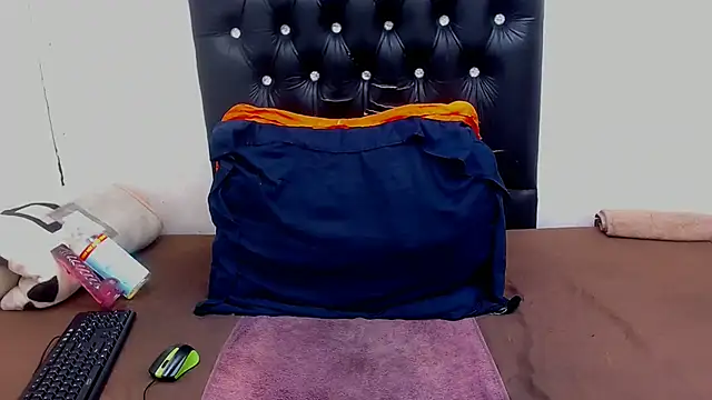 MatureMilfxxx online show from February 6, 1:56 am