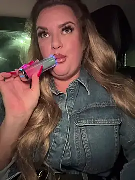 Scottish Milf Bella xo online show from December 21, 9:48 pm