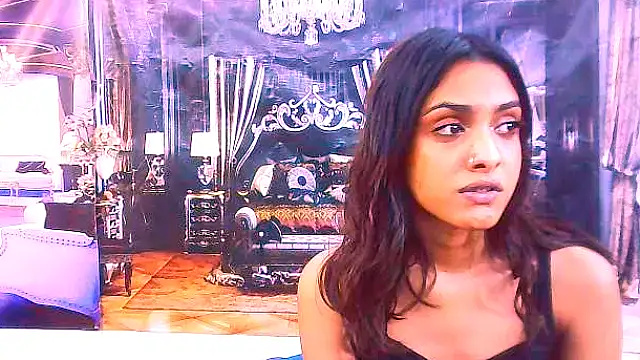 Snapshot of IndianPretty1 chatting on November 24, 7:03 pm IndianPretty1 online show from November 24, 7:03 pm