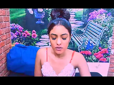 Snapshot of IndianPretty1 chatting on December 14, 8:42 am IndianPretty1 online show from December 14, 8:42 am