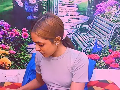 Snapshot of IndianPretty1 chatting on October 31, 5:37 am IndianPretty1 online show from October 31, 5:37 am