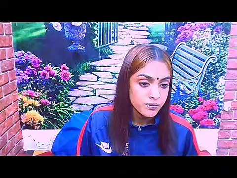 Snapshot of IndianPretty1 chatting on November 2, 5:34 am IndianPretty1 online show from November 2, 5:34 am