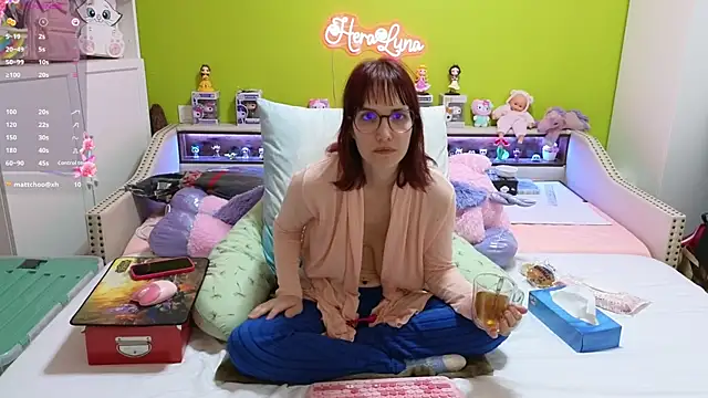  HeraLuna  online show from March 23, 9:36 pm