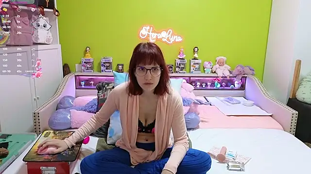  HeraLuna  online show from March 5, 10:16 pm