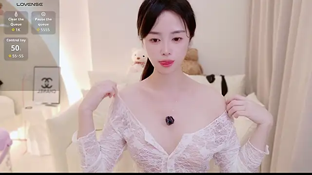 Xiaotaimei 666 online show from April 15, 7:07 pm