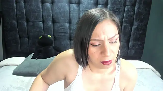 Snapshot of Alice__Morgan_ chatting on November 17, 12:53 pm Alice Morgan online show from November 17, 12:53 pm