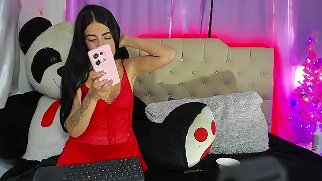 Snapshot of eimyy_rouse chatting on January 7, 8:47 pm eimyy rouse online show from January 7, 8:47 pm