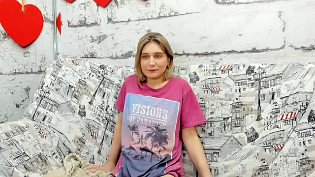 Tenderly Sophie online show from March 10, 2:37 am