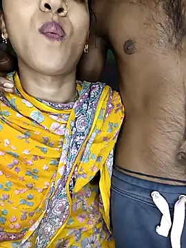 CoupleShow 432 online show from March 8, 4:21 pm