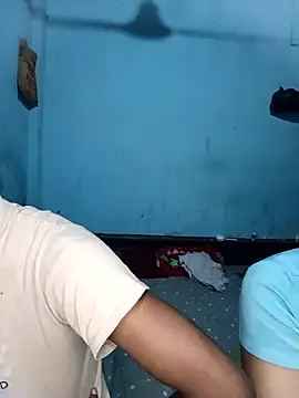 CoupleShow 432 online show from November 20, 11:55 am