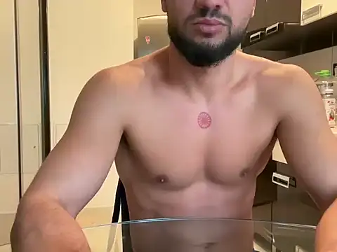 Snapshot of GitanoBoy chatting on November 5, 9:56 am GitanoBoy online show from November 5, 9:56 am