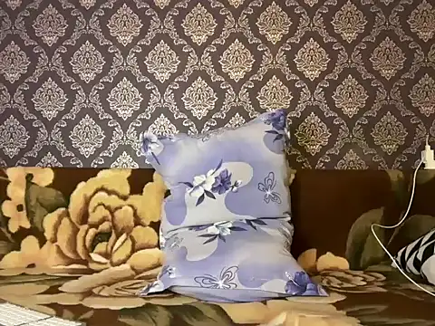 Snapshot of GitanoBoy chatting on November 11, 5:19 pm GitanoBoy online show from November 11, 5:19 pm