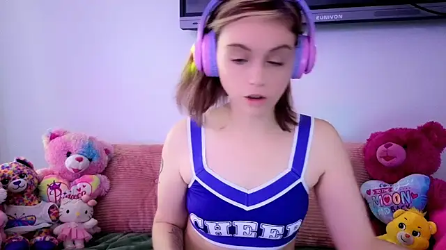 daddysprincess731 online show from May 20, 11:13 pm