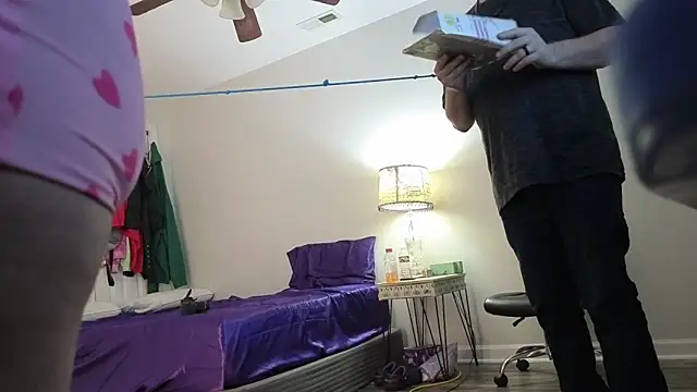 daddysprincess731 online show from February 15, 3:51 am