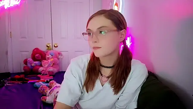 daddysprincess731 online show from April 27, 11:58 pm