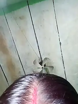 Snapshot of QRESABABY chatting on November 15, 10:25 pm QRESABABY online show from November 15, 10:25 pm