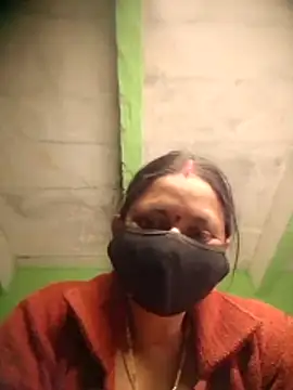 Snapshot of QRESABABY chatting on November 8, 11:14 am QRESABABY online show from November 8, 11:14 am