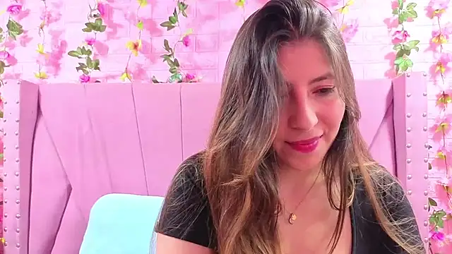 Snapshot of Alyy_Brown chatting on December 3, 2:12 am Alyy Brown online show from December 3, 2:12 am