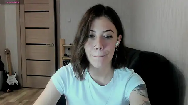 twinkle rosie online show from November 23, 9:19 am