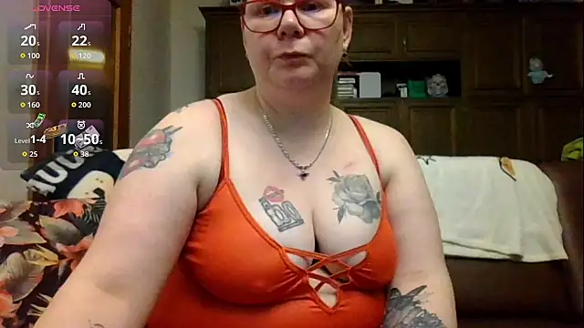 Kleinesluder-nrw online show from March 3, 7:10 pm