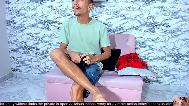 DoublePleasureX  online show from November 16, 5:34 am