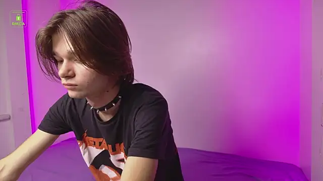 Snapshot of DavidLeatherhofff chatting on November 22, 3:22 pm DavidLeatherhofff online show from November 22, 3:22 pm