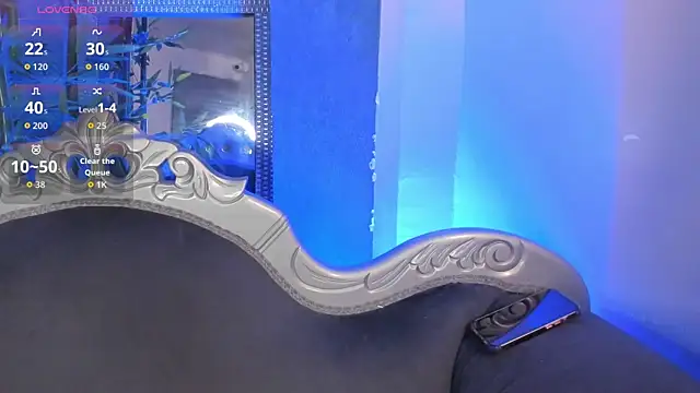 sydney miller  online show from April 11, 11:30 pm