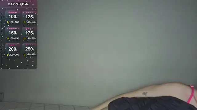 Kate James online show from November 11, 1:39 pm