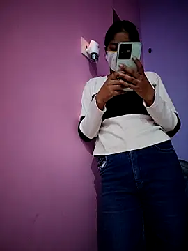 Snapshot of Student_12th chatting on October 22, 4:50 pm Student 12th online show from October 22, 4:50 pm